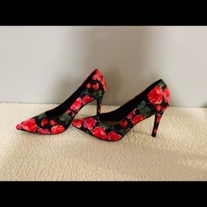 Floral heels
